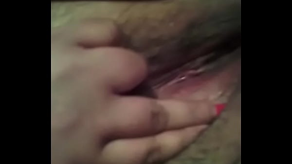 Gorda Masturbandose 01