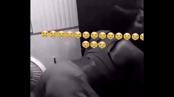 trim.37AE2B68-6AE1-4D54-AA32-DCC91F5C6961.MOV 