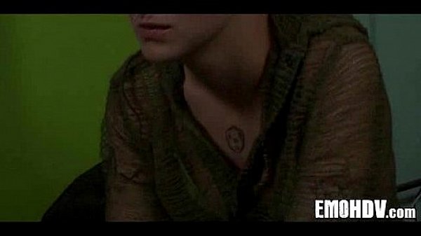 Nonton Hot Emo Pussy 214 thumbnail