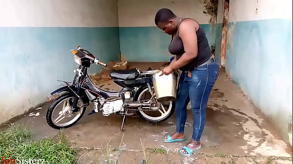 IF YOU HAVE MIND FUCK ME HEREI CAN'T GO_ANYWHERE