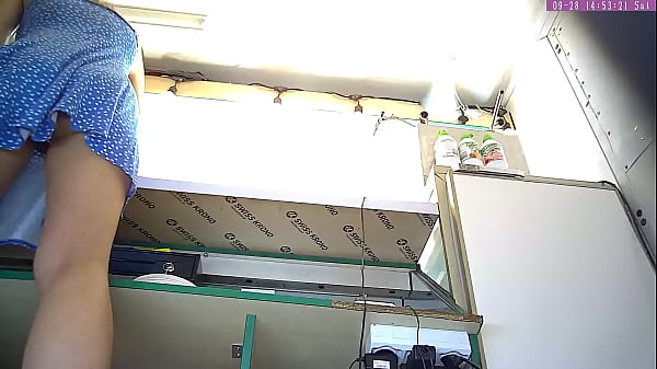 Play MP4 - My super hot stepsister at work - voyeur camera upskirt