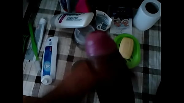 Masturbate in Mirror 
