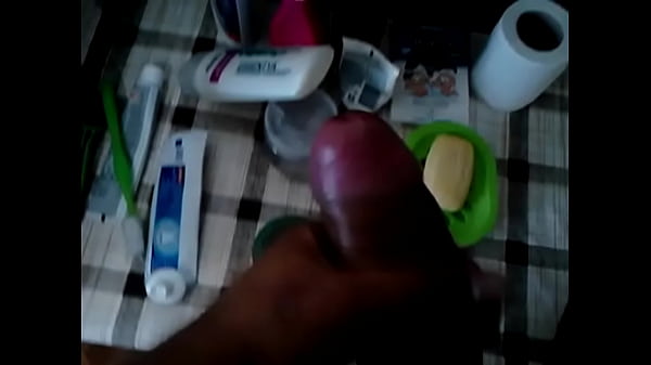 Masturbate in Mirror