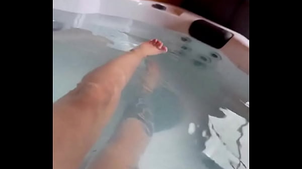 Hey du geiler hab da ein spiel f&uuml;r dich &ndash; nur f&uuml;r m&auml;nner mit richtig standhafter konzentration beim dirt