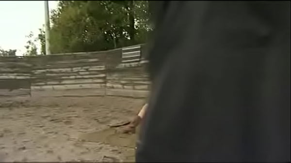 Claudia Rossi and Simonne Style Outdoor FFM Threeway with Masturbation 