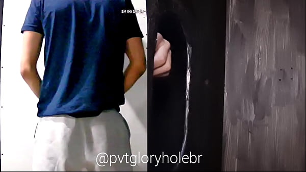 Play MP4 - ESSE VISITANTE ME DEU UM BANHO DE PORRA NA CARA &lpar;COMPLETO NO RED&rpar;