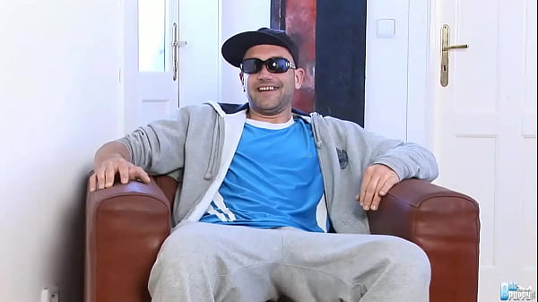 Play MP4 - Carlos Dido