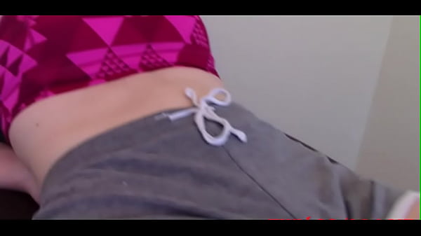 Tickle_Feet In_Sport Bra