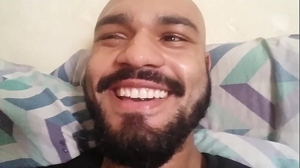 Play MP4 - safado gozando