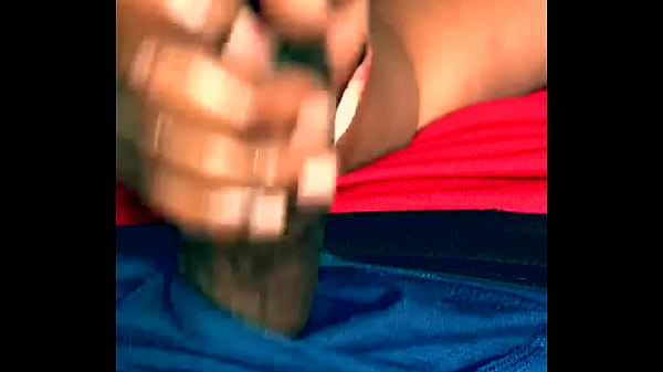 She thought fat dudes was small 