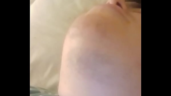 Sarah Styron masturbTing for men