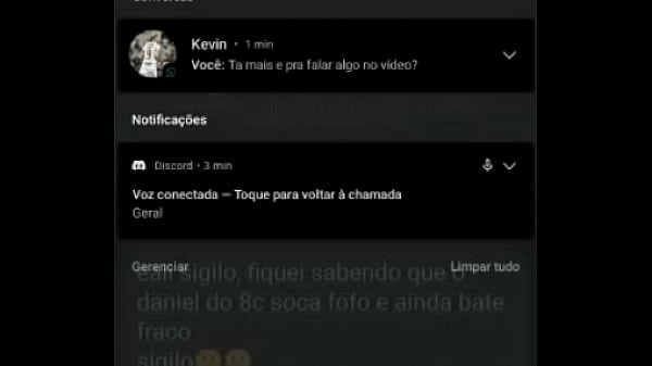 Denunciem essa conta 