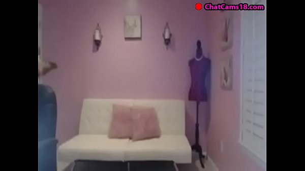 Nonton Busty Blonde Strips Toys thumbnail