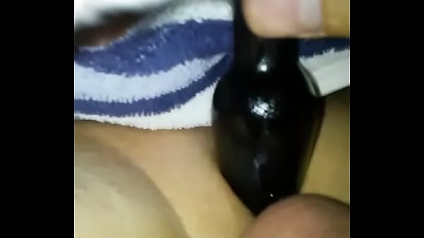 Play MP4 - Anal plug ass fucking