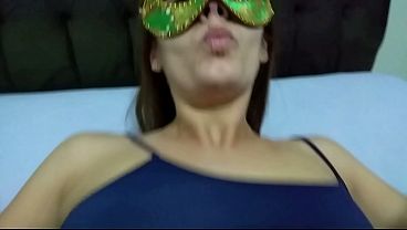 Play MP4 - Eu morrendo de tes&atilde;o e o cara que se dizia comedor gozou em 20 segundos