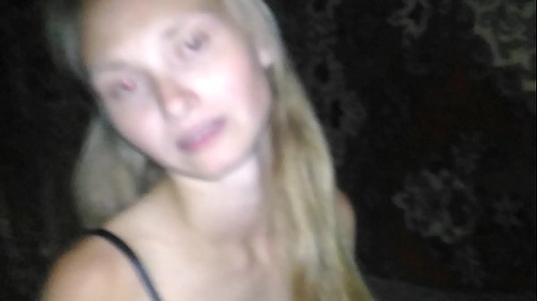 Play MP4 - Amateur deepthroat&comma; young blond suck with pleawith pleasure