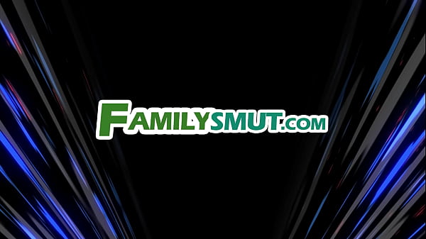 Nonton Women In The Fam Seduce Me To Stay thumbnail