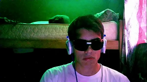 Nonton Te Correras Al Escuchar Este Grandioso Rap thumbnail