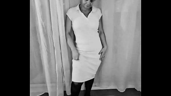 Je te pla&icirc;t mon ch&eacute;ri tu viens me d&eacute;vorer