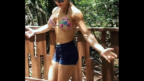 Play MP4 - Jungle flex