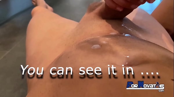 POVnovatas. Preciosa rubia bien tetudafollando en la ducha con Victor_Bloom