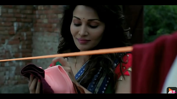 Nonton Hindi Magi thumbnail