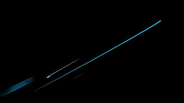 Play MP4 - Sexy Tattooed hottie strips on a dry bed lake