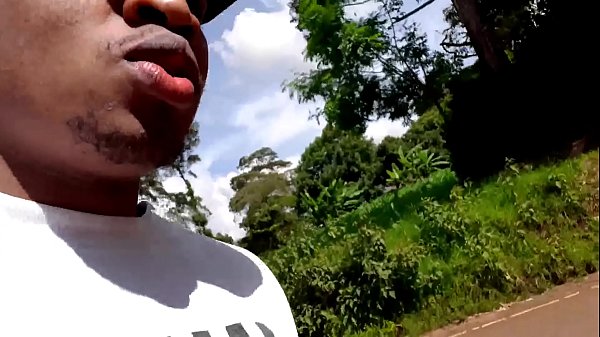 सूर्य में गर्म चलना thumbnail