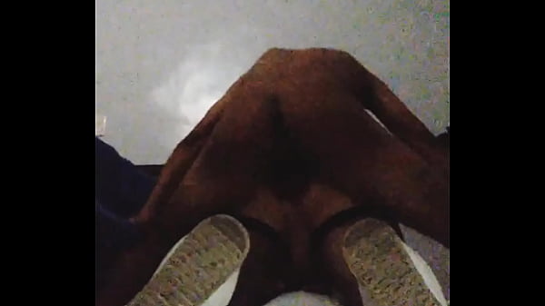 Play MP4 - Hetero meti&eacute;ndome la verga