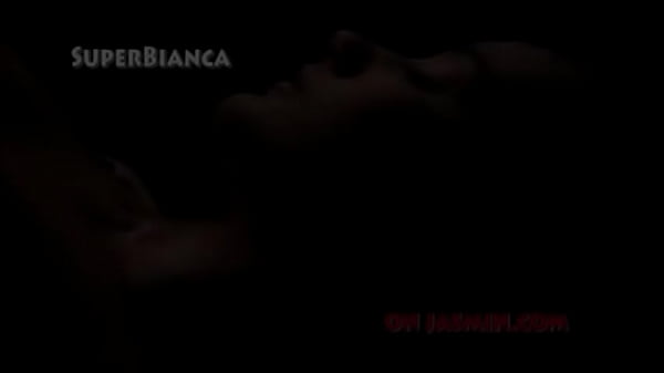 Nonton Superbbianca - All Wet thumbnail