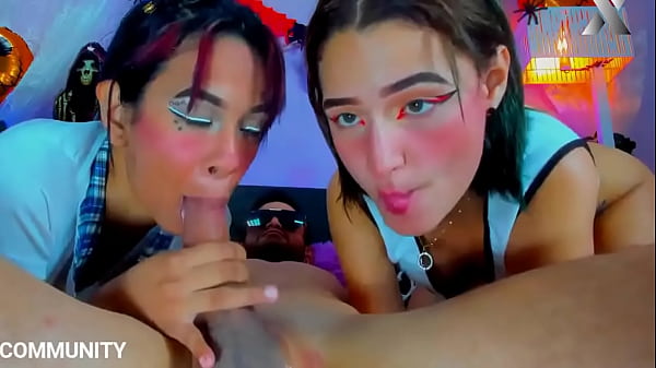 Play MP4 - my friend helps me get a lot of saliva with this cock