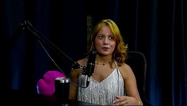 Bruna Ferrari No Papo Tifany (swing Cast) - Completo (watch On: Sheer/red) thumbnail