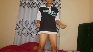 Nonton Musterbating At Home thumbnail