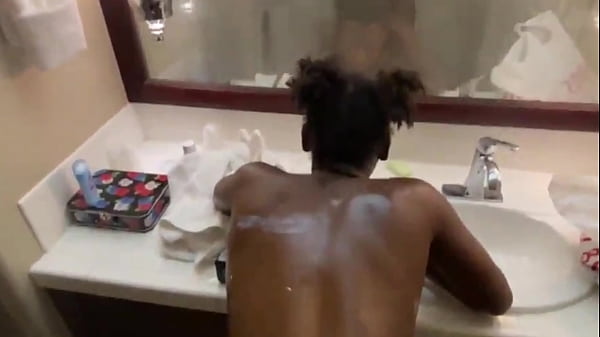 Nonton Fucking While Her Family Outside The Door thumbnail