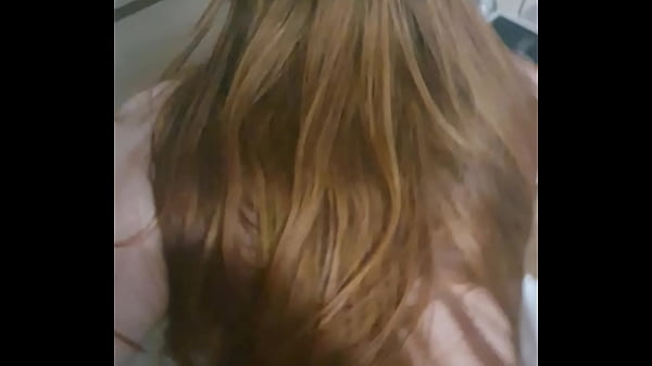 Play MP4 - Daniela Moraes dando gostoso para o jogador do Clube Paysandu da s&eacute;rie C do Brasileir&atilde;o que veio jogar contra o Manausfc