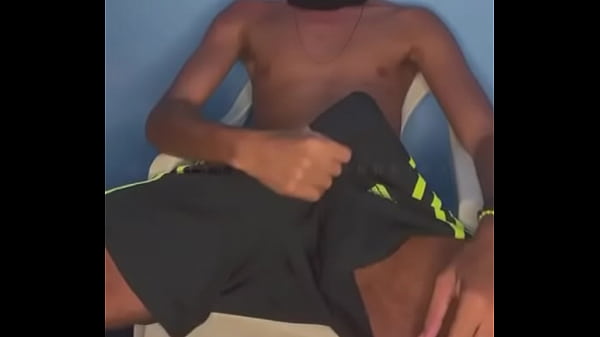 Play MP4 - MALANDR&Atilde;O EXIBINDO A VARA - linktr&period;ee&sol;marretaxx