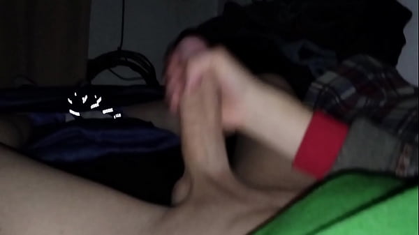 I was so tired but i decided to jerk off anyway