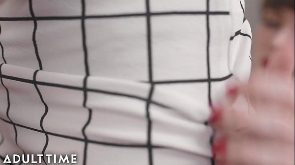 Play MP4 - ADULT TIME Transfixed She's the Boss- Kenna James & Natalie Mars