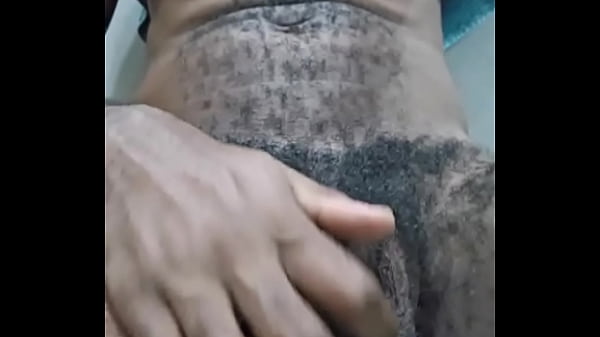 Play MP4 - O cheiro do mato crespo t&aacute; MT bom&period; &num;pentelho &num;uncut &num;BBC