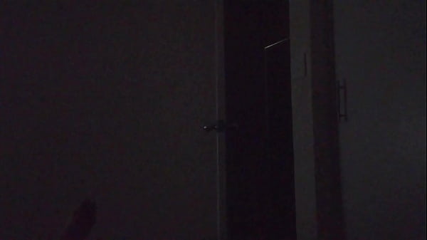 Play MP4 - Fantasma nalgona me asusta &comma; follada en casa embrujada Hallowen zombie