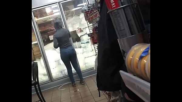 Que buen culo tiene la morra