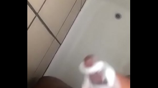 jagging_off in the shower