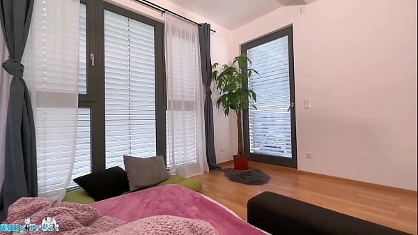 Nonton The Kind Of House Call You Never Forget thumbnail