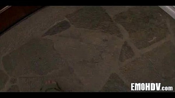 Nonton Emo Tatted Babe 186 thumbnail