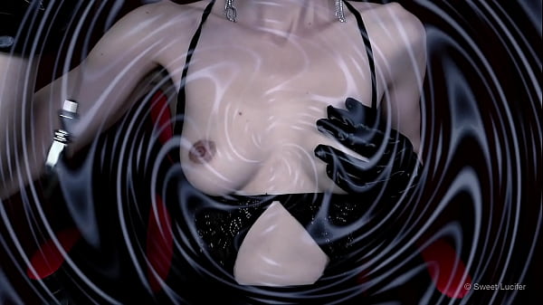 Smalltits mesmerize_your cock