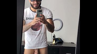 Couldn't Help But Record Myself In Front Of The Mirror Today. thumbnail