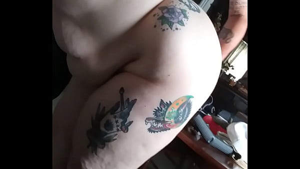 Play MP4 - happiness is getting fingered