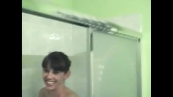 Play MP4 - Skinny MILF is caressing her body while taking a bath