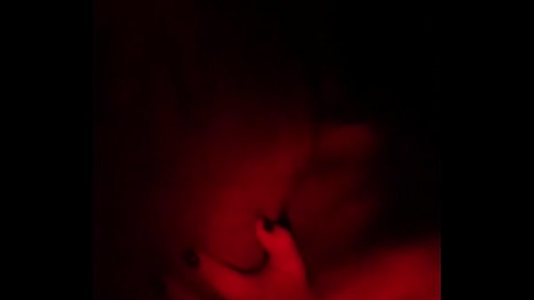 Play MP4 - Red light action