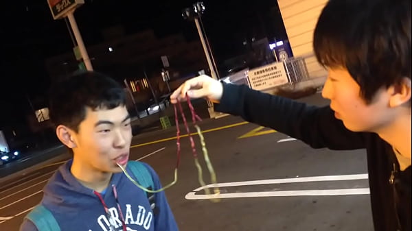 trim.C0E85ACB-5FE2-4DE5-82C1-2E139307A7EA.MOV 